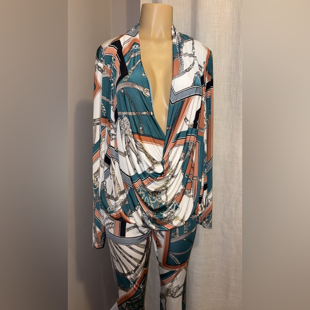 Multicolor Geometric Print 2 Piece Set